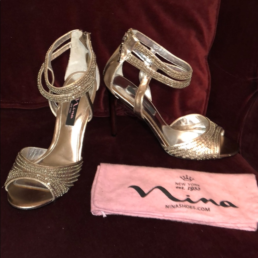 NINA silver studded dressy sandal pumps heels